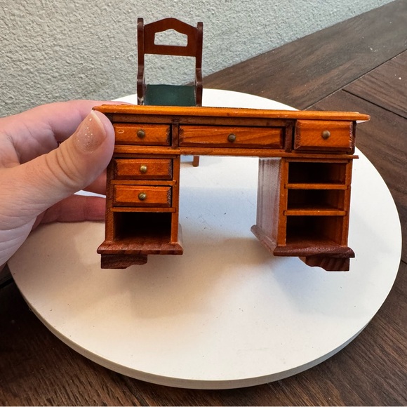 Vintage dollhouse furniture green & brown Miniature desk & chair - Picture 3 of 5